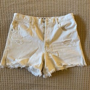 Freepeople white denim shorts size 30